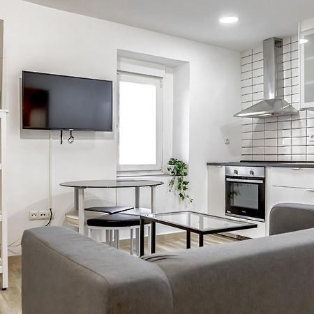 Apartamentos Pensamiento Мадрид Экстерьер фото